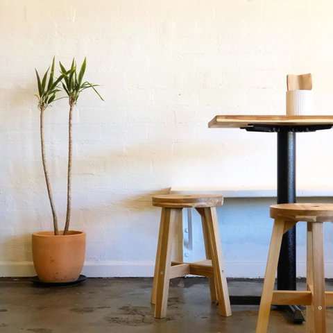 Kopi Lennox - Pubs Perth 1