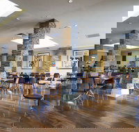 Derrimut Hotel Bistro - Pubs Perth