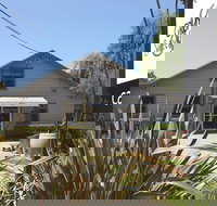 Grumpy and Sweethearts - Pubs Perth