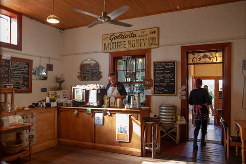 Artisan On Lewis - Pubs Perth 0