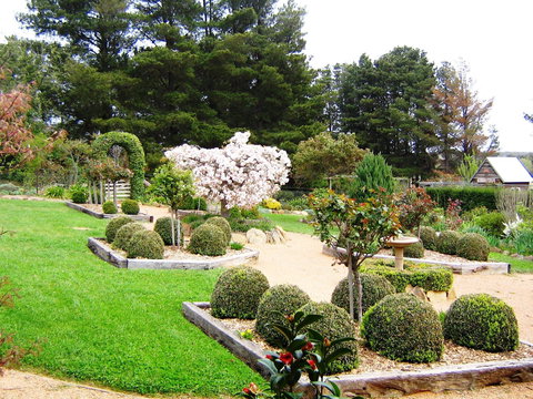 The Scented Rose Garden And Teahouse - Pubs Perth 2