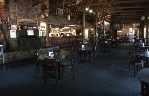 Murrumbateman Country Inn Bistro - Pubs Perth 0