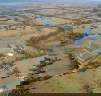 Nicholson River Winery and Barrel Room Restaurant - Pubs Perth