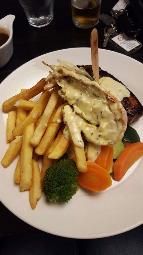 Spotted Cow - Pubs Perth 0