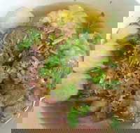 Bua Thong - Pubs Perth