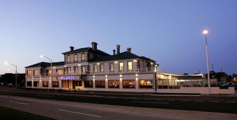 Milano's - Pubs Perth 0