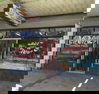 Salt 'N' Vinegar Fish And Chips - Pubs Perth