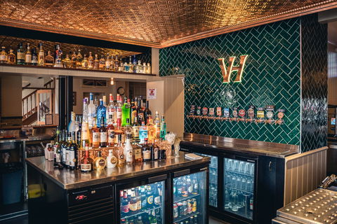 Victoria Hotel Strathalbyn - Pubs Perth 1