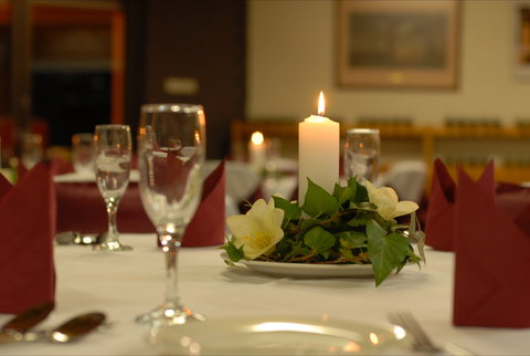 Barossa Motor Lodge Baccus Restaurant - Pubs Perth 2