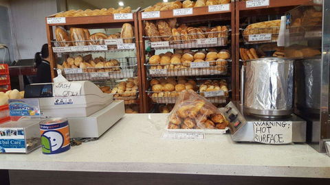 Cindy's Bakehouse - Pubs Perth 0