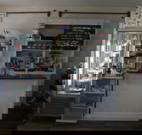 Poppies on Wallace - Pubs Perth