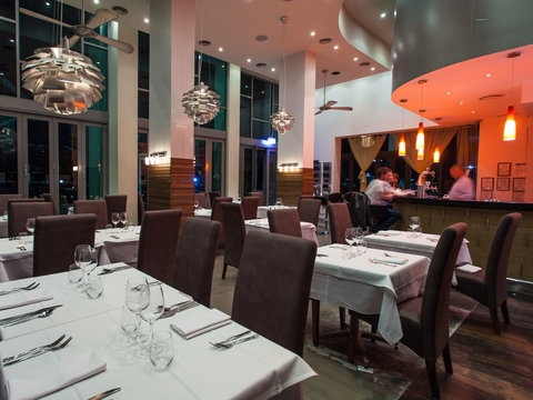 Artichoke Restaurant And Bar - Pubs Perth 1