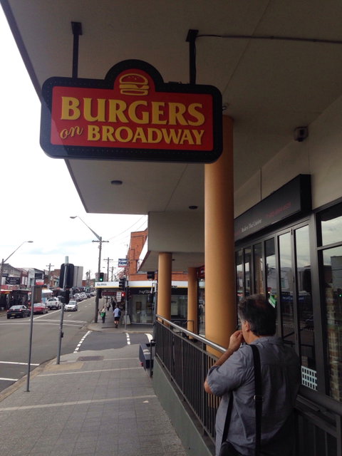 Burgers On Broadway - Kingsgrove - Pubs Perth 0