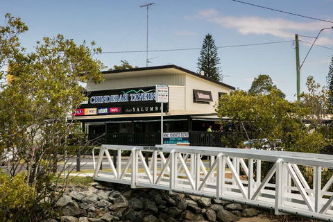 Chinderah Tavern - Pubs Perth 0