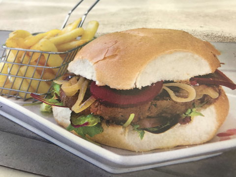 Lexie's On The Beach - Pubs Perth 0