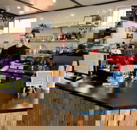 Oikos Cafe Ipswich - Pubs Perth