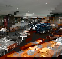 Sisters Rock Restaurant - Pubs Perth