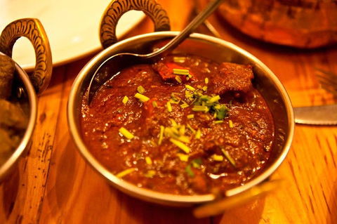 Asta's Tandoor - Pubs Perth 0