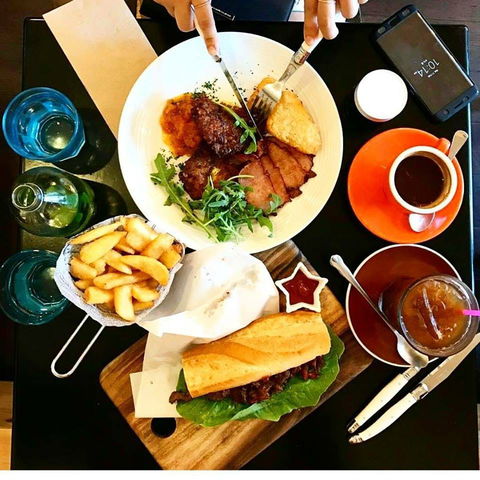 Handcraft - Pubs Perth 0