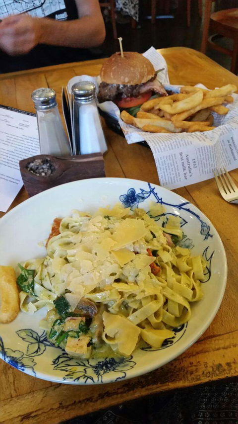 Jamberoo Pub - Pubs Perth 0