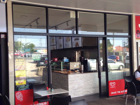 Merryland West Takeaway - Pubs Perth 0