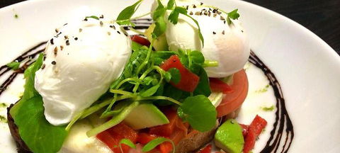 Montania Cafe Bar Restaurant - Pubs Perth 0
