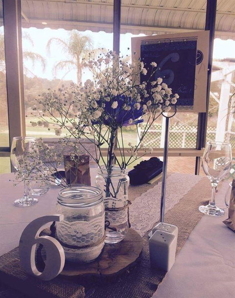 Windows On Wygonda At The Roleystone Club - Pubs Perth 31