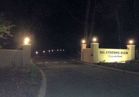 Windows On Wygonda At The Roleystone Club - Pubs Perth 34