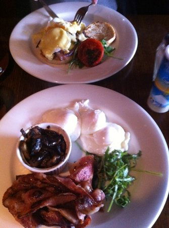 Mt Helen VIC Pubs Perth