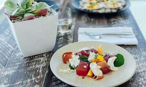 Noosa Boathouse - Pubs Perth 18