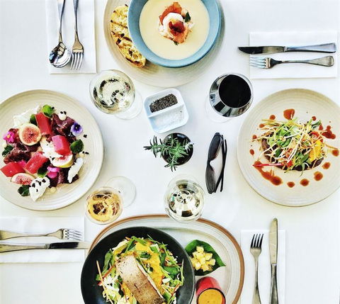 Noosa Boathouse - Pubs Perth 8