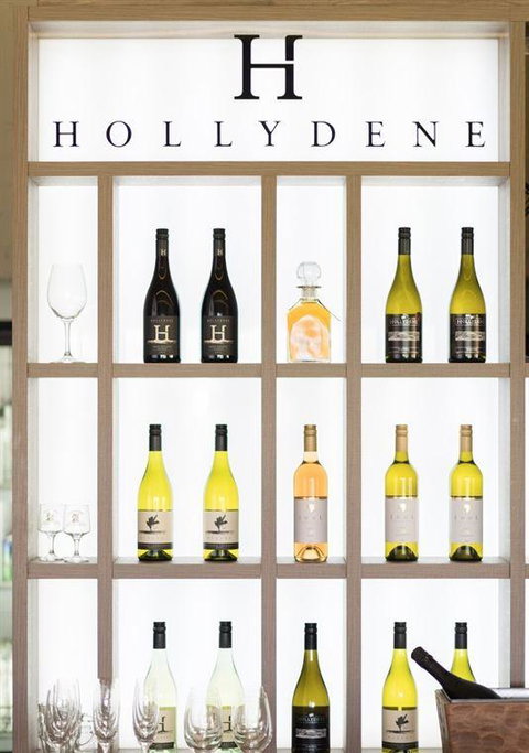 Vines Restaurant At Hollydene Estate - Pubs Perth 15