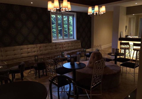 Cardinia Park Hotel - Pubs Perth 5