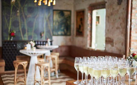 Casa De Playa - Pubs Perth 11