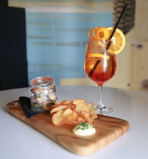 Casa De Playa - Pubs Perth 17