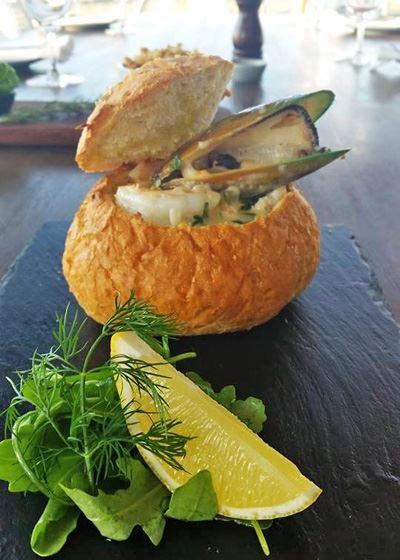 The Vinyard Restaurant & Wine Bar - Pubs Perth 11