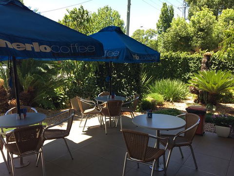Travellers Coffee House - Pubs Perth 15