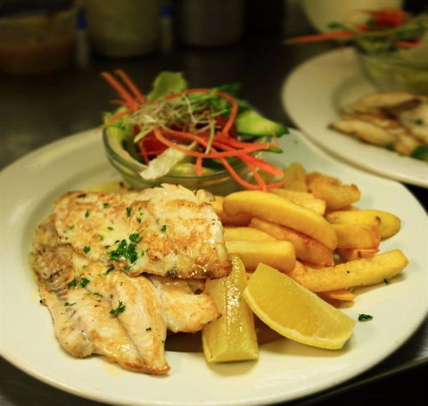 Suenami Beauty Point - Pubs Perth 7