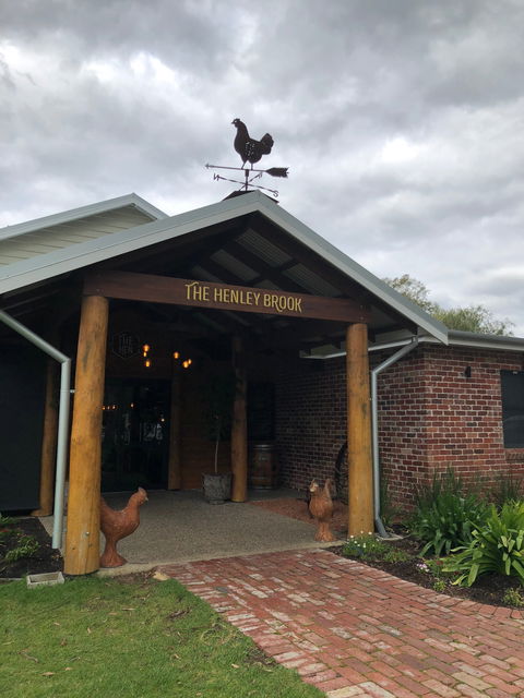 The Henley Brook - Pubs Perth 6