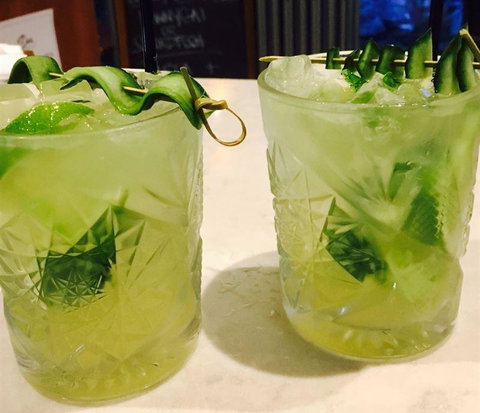 The Deck Airlie Beach - Pubs Perth 1