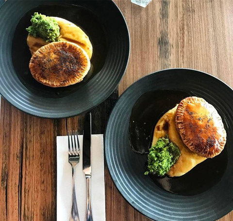 Cafe 65 - Pubs Perth 7