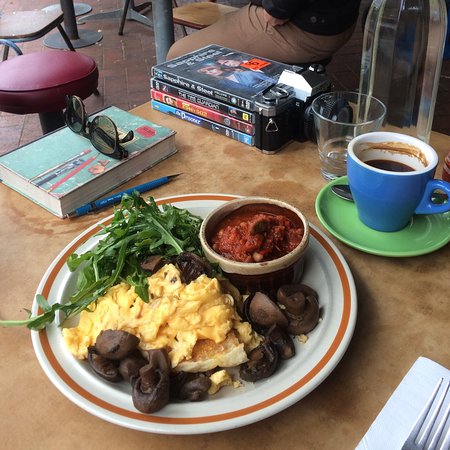 Queen Street Cafe - Pubs Perth 0