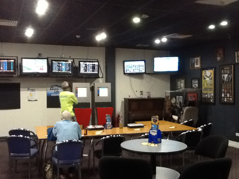 Tennant Creek Memorial Club - Pubs Perth 4