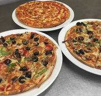 Sammys Pizza Family Restaurant - Pubs Perth