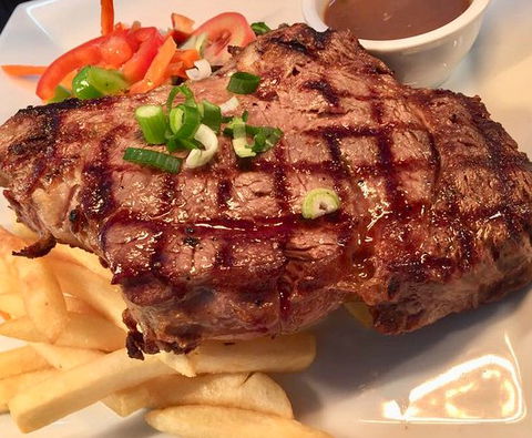 Tennant Creek Memorial Club - Pubs Perth 5