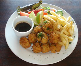 Beachfront Hotel - Pubs Perth 0