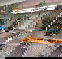 Kape Centro - Pubs Perth