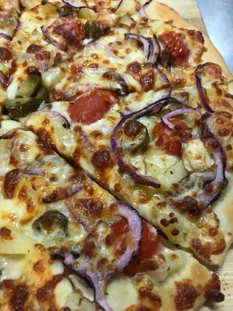 Siracusa Pizza Pasta Cafe - Pubs Perth 4