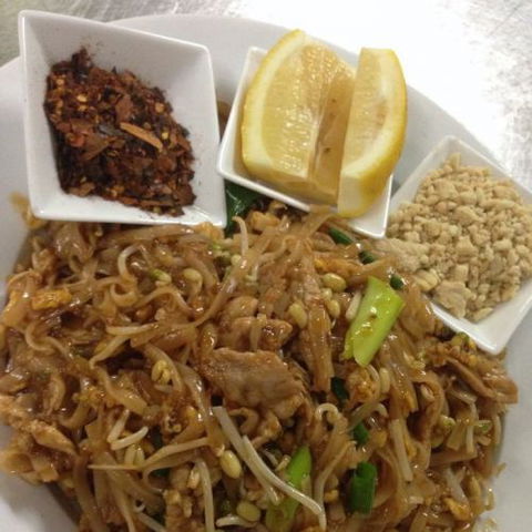 Num Whan Thai Restaurant - Pubs Perth 0