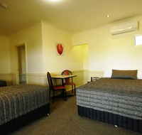 Park Avenue Hotel-Motel - Pubs Perth